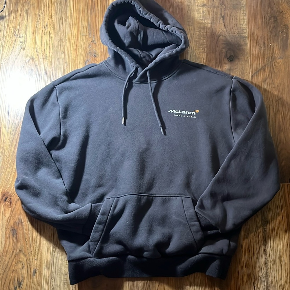 Hollister Mclaren hoodie